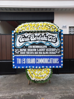 Papan Bunga Duka di Sigulanggulang